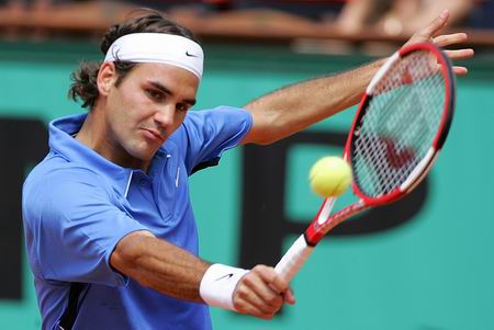 关于澳大利亚网球队逆转日本网球队,费德勒完成帽子戏法的信息 关于澳大利亚网球队逆转日本网球队,费德勒完成帽子戏法的信息