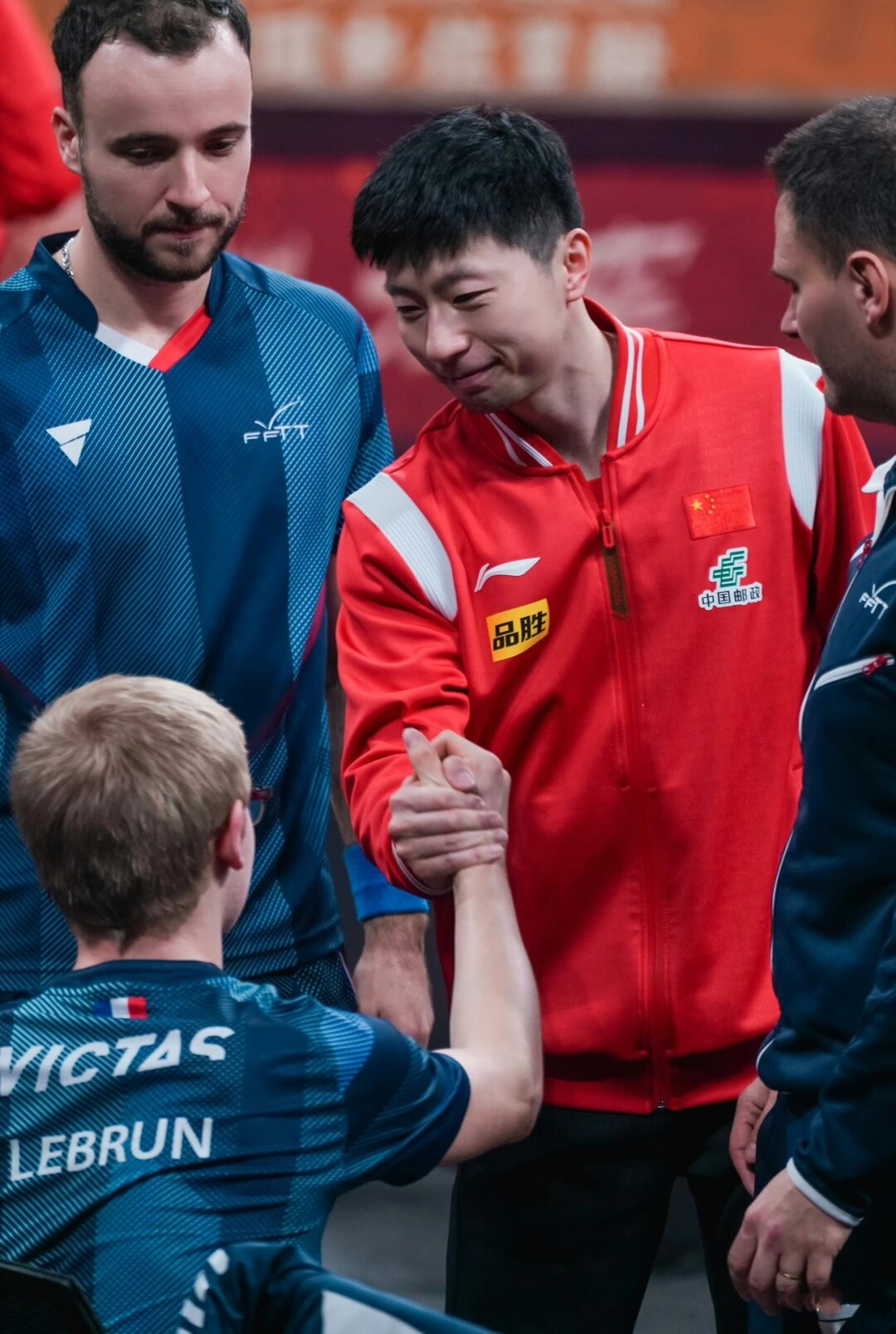 奥地利队碾压德国队，马龙关键制胜