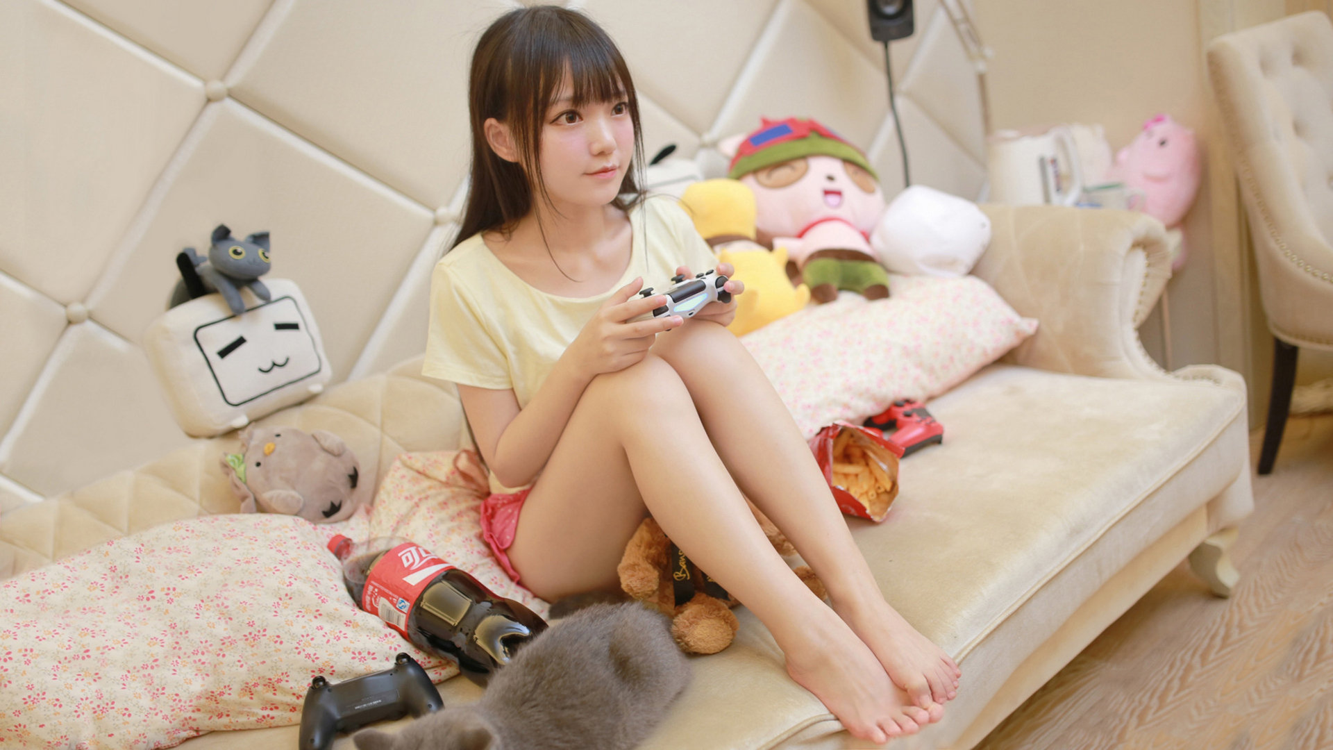 上海队迎战老鹰队，欧文闪耀全场，篮球盛宴引燃激情