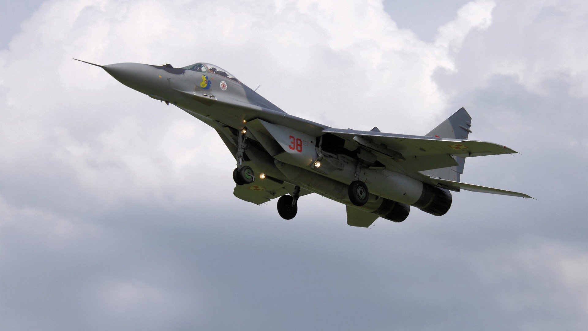 公牛冲垮鹈鹕,字母哥成为关键先生