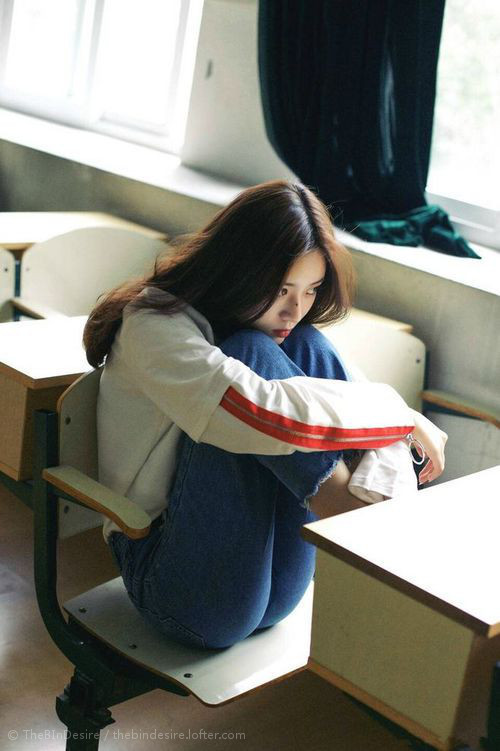 爱游戏娱乐-跨洋对决，拉文无解表现助凯尔特人制霸广东队