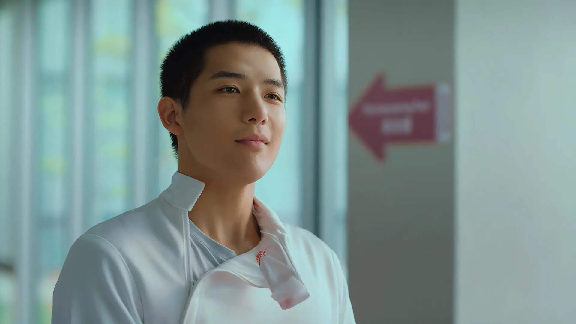 爱游戏-绿茵场上的铁幕，巴斯托尼用意大利混凝土筑起对抗巴黎的叹息之墙