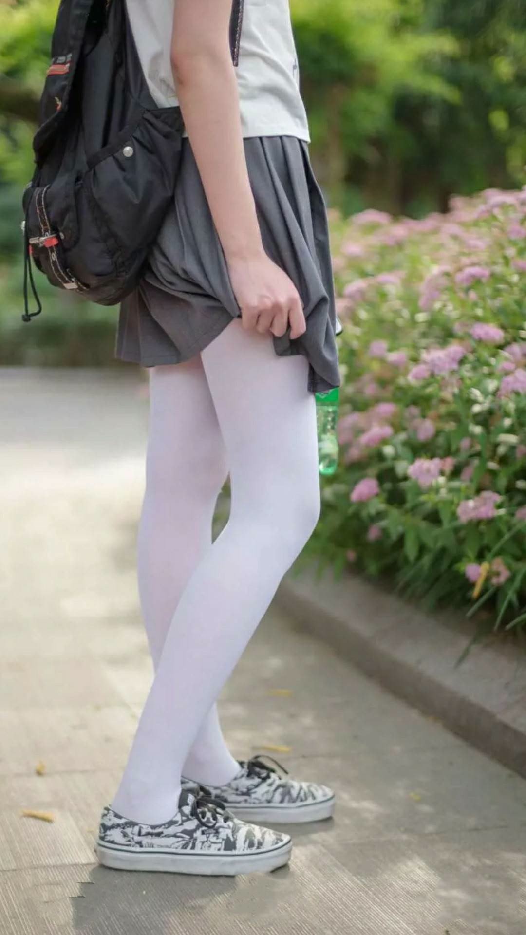 爱游戏在线-关键时刻的王者，广东队绝杀深圳队，伦纳德欧冠淘汰赛接管比赛