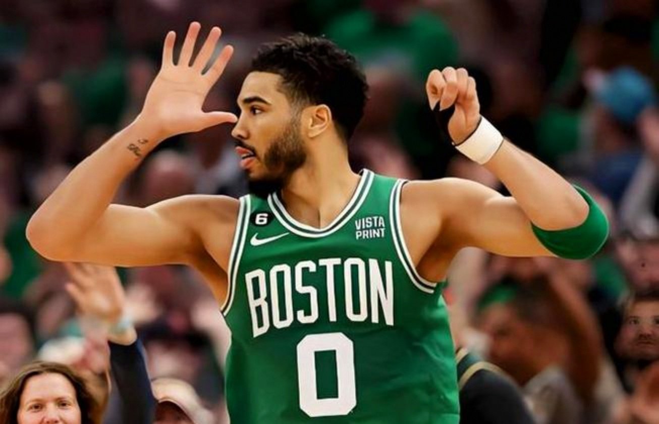 爱游戏官方-塔图姆爆发，山西队争冠战胜出马刺