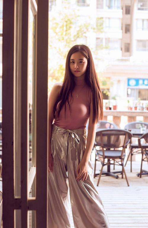 马克西临危受命化身关键先生，雄鹿第三节一波流锁定胜局